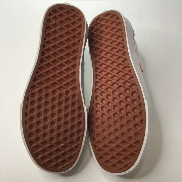VANS Classic Slip On Rainbow Foxing Skate Shoe. - Picture 10 of 10